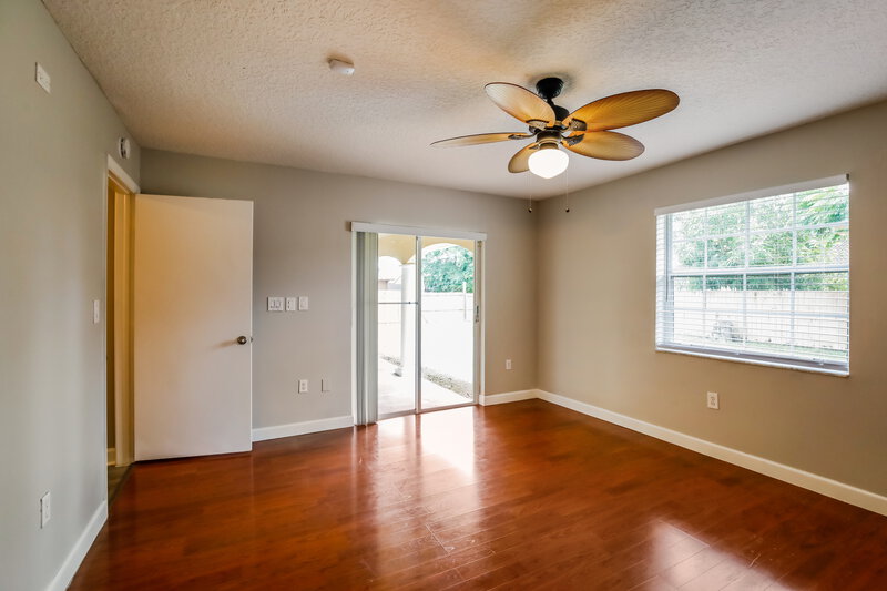 3,070/Mo, 15206 SW 170th Ter Miami, FL 33187 Main Bedroom View 2