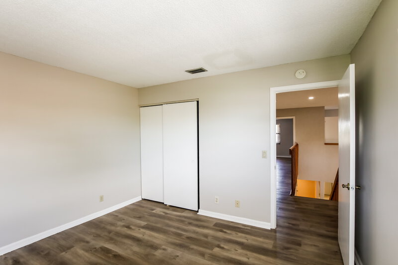 3,565/Mo, 578 Lakeside Cir Sunrise, FL 33326 Bedroom View 2