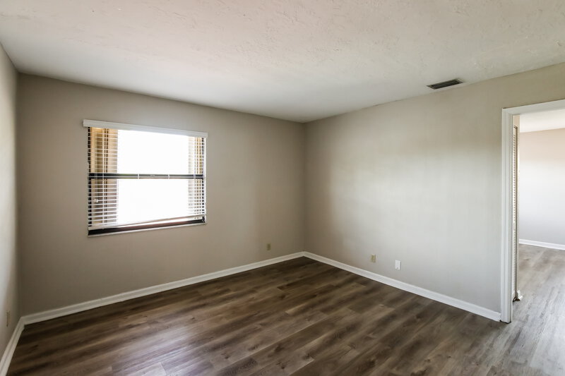 3,565/Mo, 578 Lakeside Cir Sunrise, FL 33326 Bedroom View 3