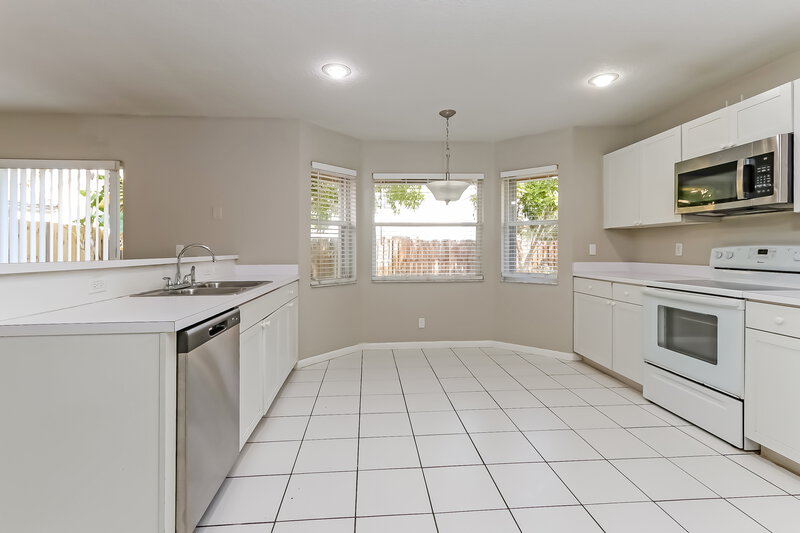3,665/Mo, 10141 Aqua Vista Way Boca Raton, FL 33428 Kitchen View