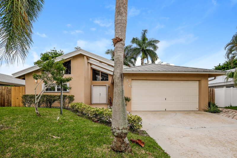 3,145/Mo, 6376 Amberwoods Dr Boca Raton, FL 33433 External View