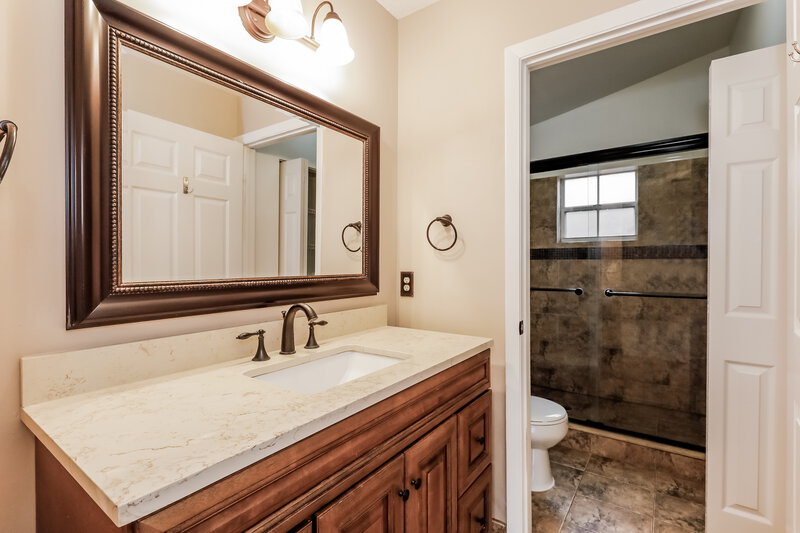 2,995/Mo, 18951 NW 22nd St Pembroke Pines, FL 33029 Main Bathroom View