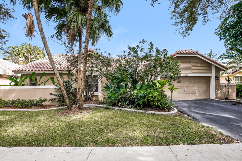 3,320/Mo, 10361 NW 18th Dr Plantation, FL 33322 External View