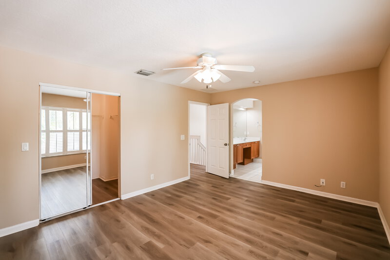 2,460/Mo, 4287 Lake Lucerne Cir West Palm Beach, FL 33409 Main Bedroom View