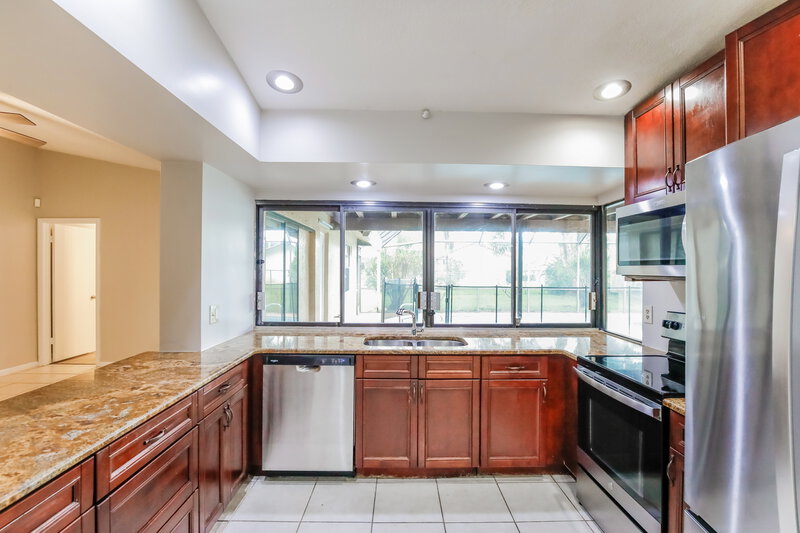 3,830/Mo, 9697 SW 1st Ct Coral Springs, FL 33071 Kitchen View