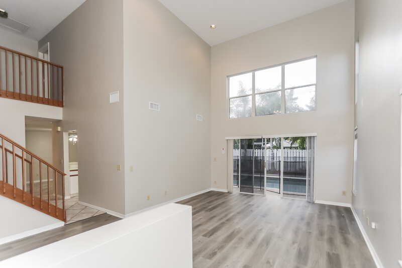 3,345/Mo, 5520 NW 54th Ln Coconut Creek, FL 33073 Living Room View