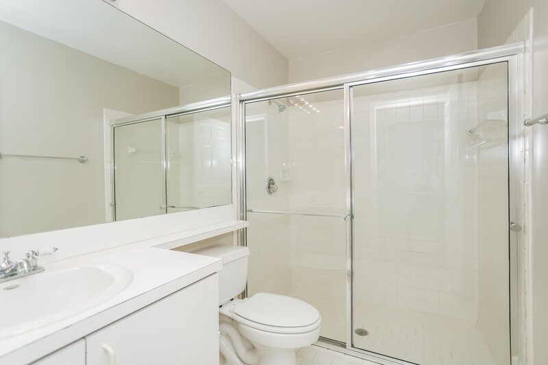 3,345/Mo, 5520 NW 54th Ln Coconut Creek, FL 33073 Bathroom View