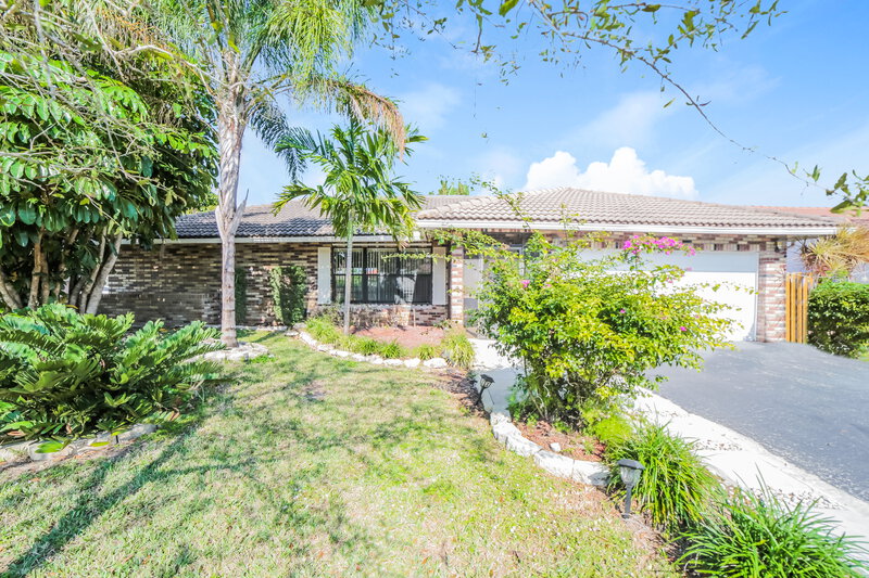 5,250/Mo, 10677 NW 6th Ct Coral Springs, FL 33071 External View