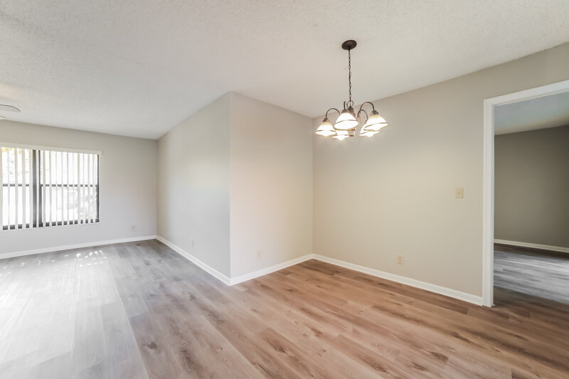 5,250/Mo, 10677 NW 6th Ct Coral Springs, FL 33071 Dining Room View