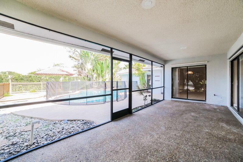 5,250/Mo, 10677 NW 6th Ct Coral Springs, FL 33071 Sun Room View