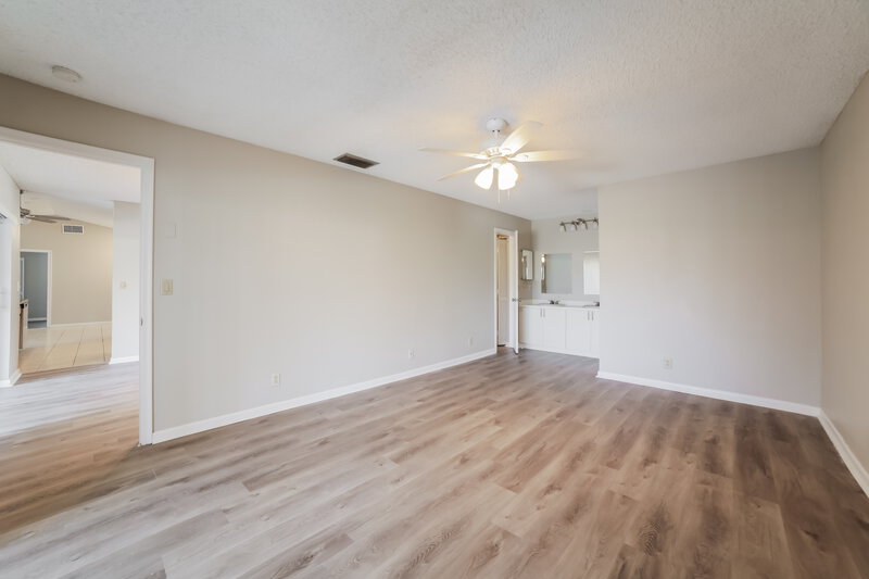 5,250/Mo, 10677 NW 6th Ct Coral Springs, FL 33071 Bedroom View