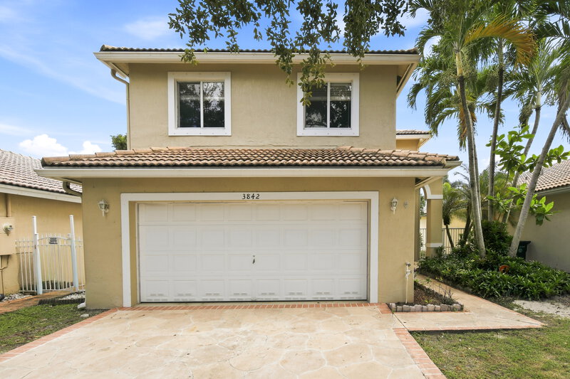 0/Mo, 3842 NW 63rd Ct Coconut Creek, FL 33073 External View