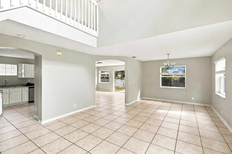 0/Mo, 3842 NW 63rd Ct Coconut Creek, FL 33073 Living Room View