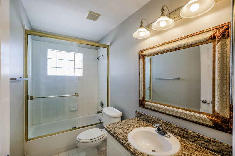 5,640/Mo, 3842 NW 63rd Ct Coconut Creek, FL 33073 Bathroom View