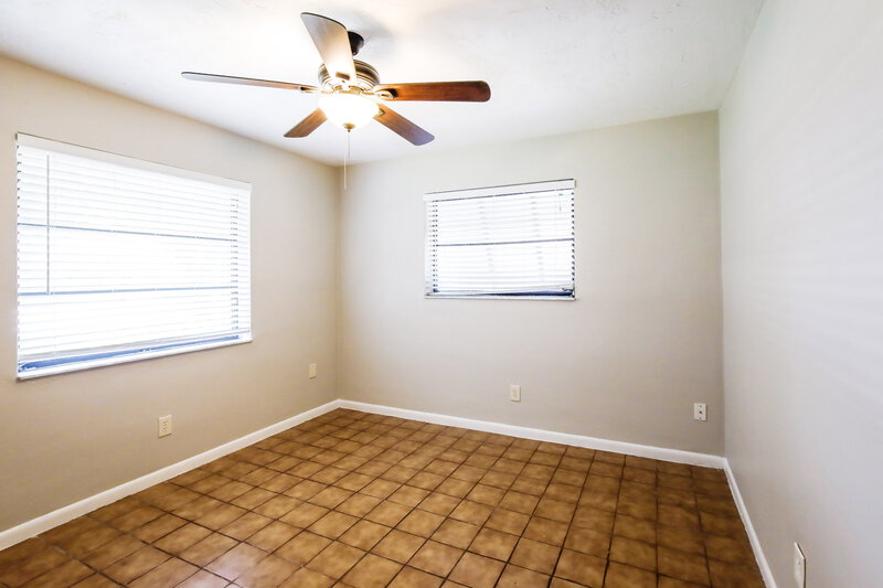 4,200/Mo, 5525 SW 118th Ave Cooper City, FL 33330 Bedroom View 3