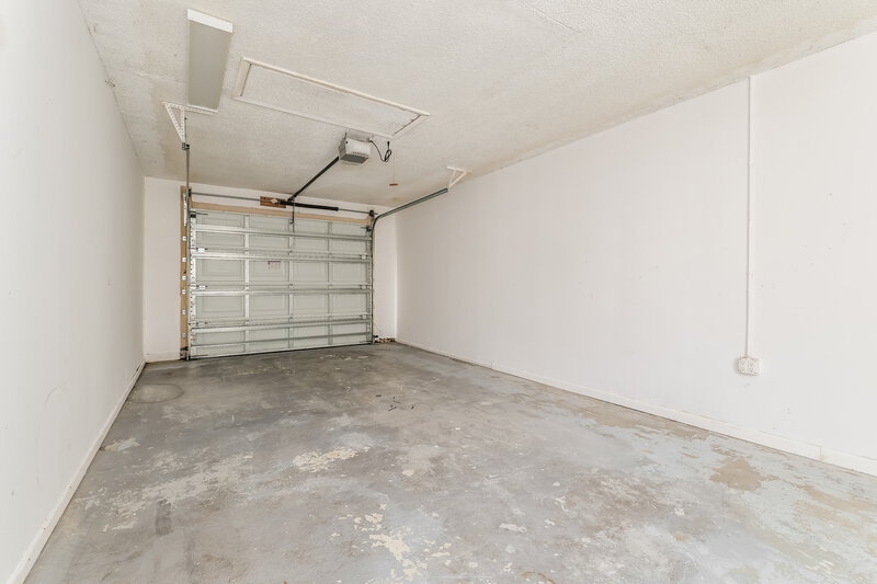 3,300/Mo, 9896 Liberty Ct Boca Raton, FL 33434 Garage View
