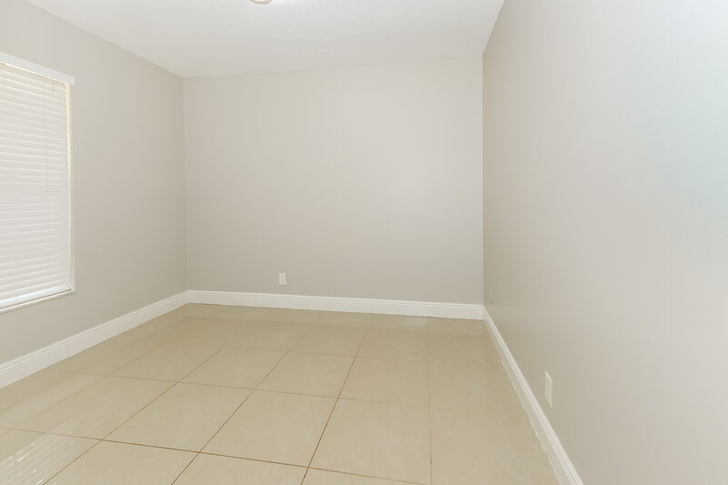 3,165/Mo, 255 Las Palmas St Royal Palm Beach, FL 33411 Bedroom View 2