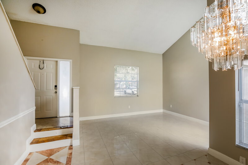 3,275/Mo, 4451 NW 61st Pl Coconut Creek, FL 33073 Living Room View