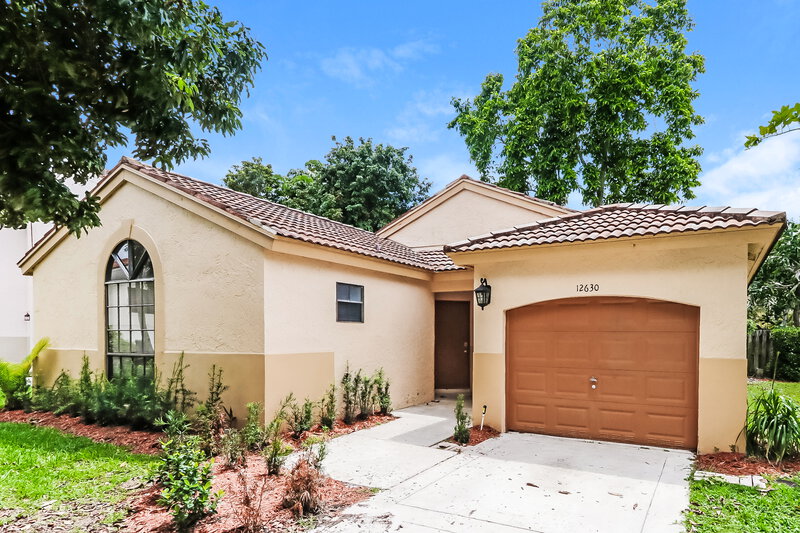 2,345/Mo, 12630 Shoreside Ln Wellington, FL 33414 External View