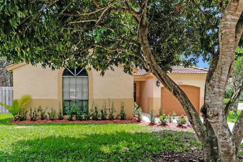 2,345/Mo, 12630 Shoreside Ln Wellington, FL 33414 Misc View
