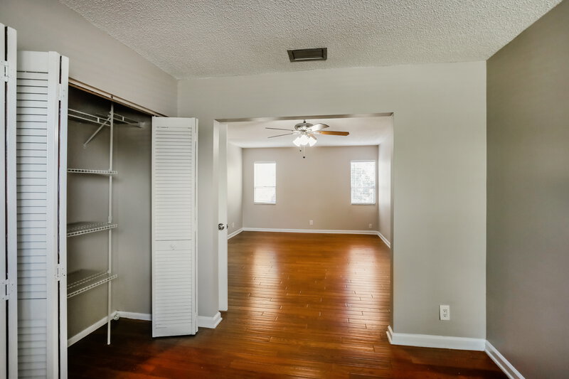 3,395/Mo, 4066 NW 1st Pl Deerfield Beach, FL 33442 Amenities View