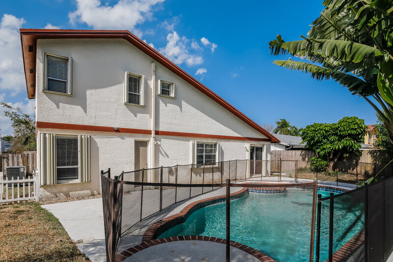 3,395/Mo, 4066 NW 1st Pl Deerfield Beach, FL 33442 Misc View 13
