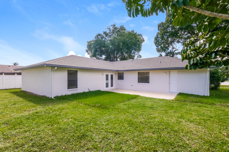 4,480/Mo, 740 NW 41st Way Deerfield Beach, FL 33442 Rear View