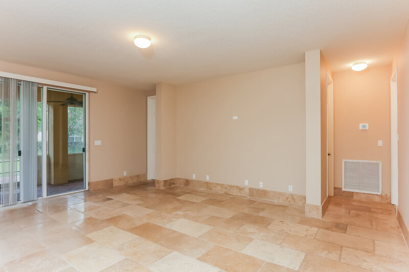 3,340/Mo, 169 Mulberry Grove Rd Royal Palm Beach, FL 33411 Family Room View