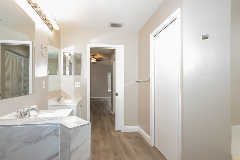 3,165/Mo, 7673 Springfield Lake Dr Lake Worth, FL 33467 Misc View 7