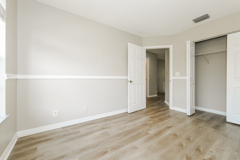 3,210/Mo, 7673 Springfield Lake Dr Lake Worth, FL 33467 Bedroom View 2