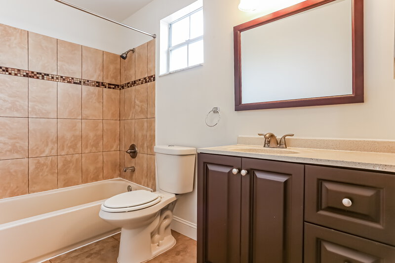3,995/Mo, 1981 NW 190th Ave Pembroke Pines, FL 33029 Bathroom View