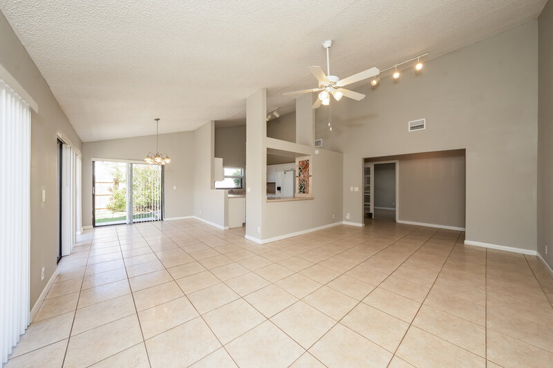 3,040/Mo, 80 Baytree Cir Boynton Beach, FL 33436 Living Room View