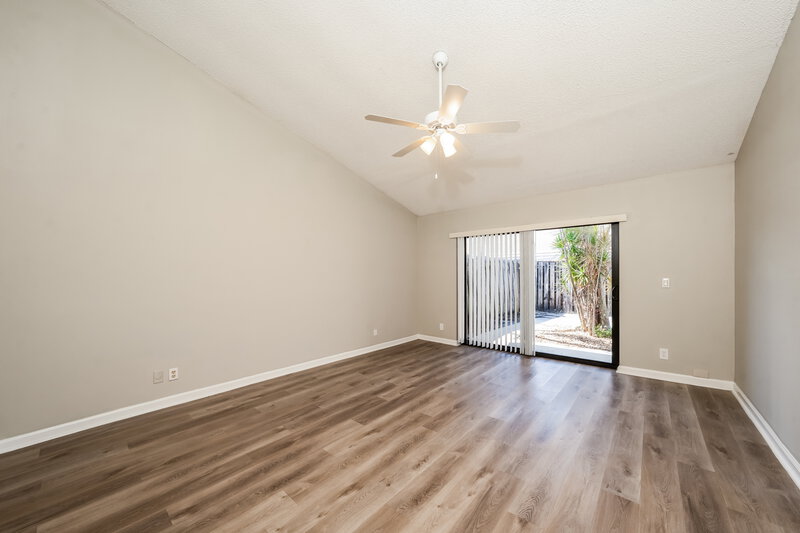 3,040/Mo, 80 Baytree Cir Boynton Beach, FL 33436 Main Bedroom View 2
