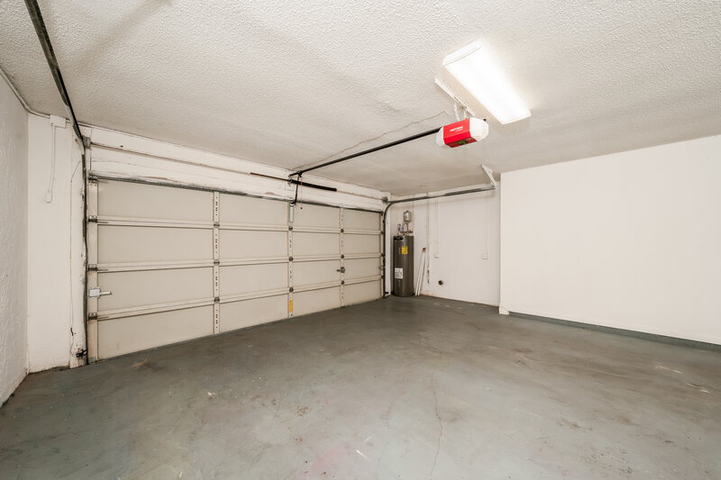 3,040/Mo, 80 Baytree Cir Boynton Beach, FL 33436 Garage View