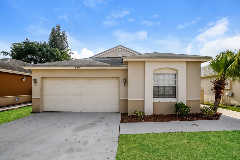 3,235/Mo, 333 W Riverbend Dr Sunrise, FL 33326 External View