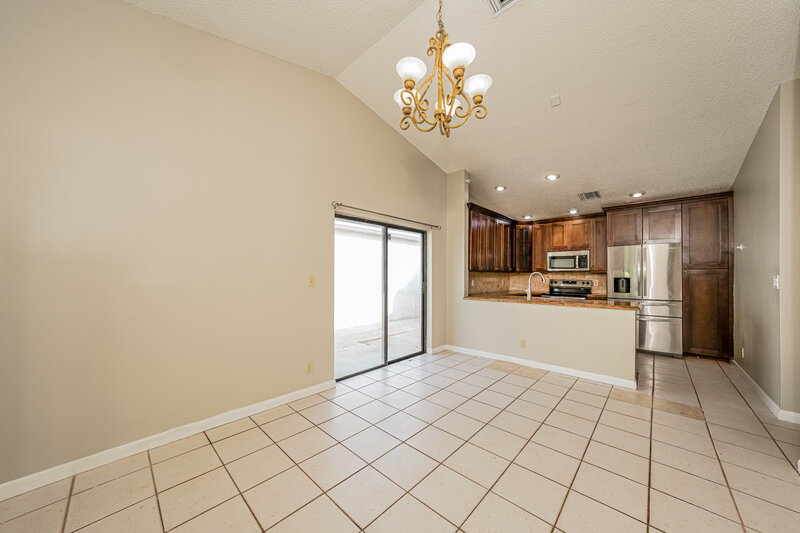3,295/Mo, 21080 Woodspring Ave Boca Raton, FL 33428 Dining Room View 2