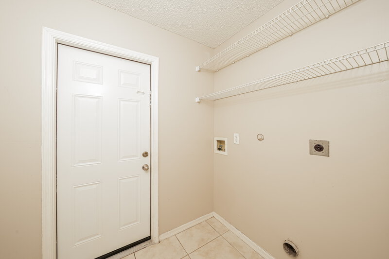 3,430/Mo, 7142 Davit Cir Lake Worth, FL 33467 Laundry Room View