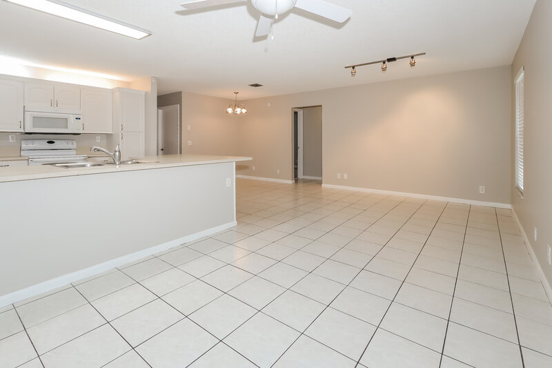 2,985/Mo, 115 Valencia St Royal Palm Beach, FL 33411 Living Room View