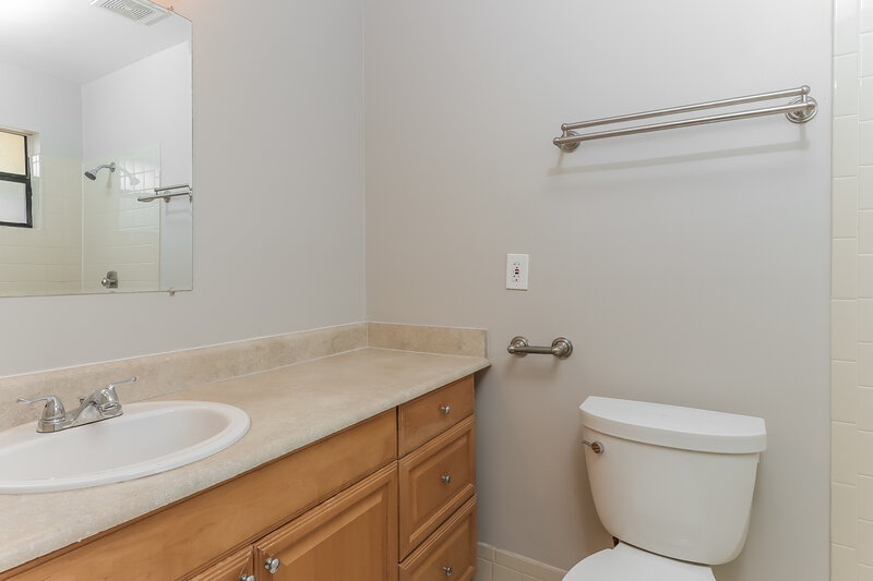 3,330/Mo, 11370 Chipmunk Dr Boca Raton, FL 33428 Main Bathroom View