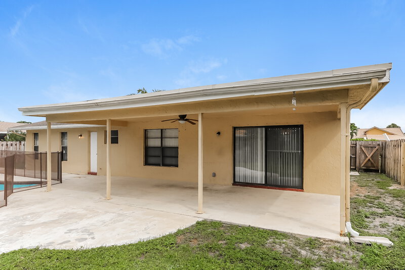 3,330/Mo, 11370 Chipmunk Dr Boca Raton, FL 33428 Rear View