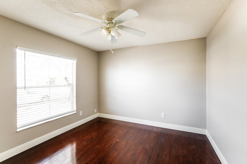 3,495/Mo, 210 NW 207th Way Pembroke Pines, FL 33029 Bedroom View 4