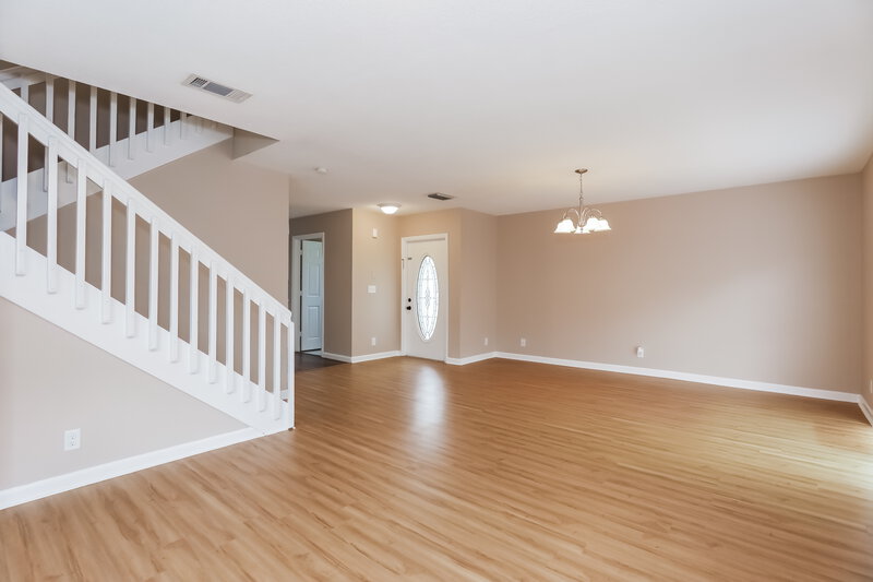 3,345/Mo, 6252 Seminole Ter Margate, FL 33063 Living Room View