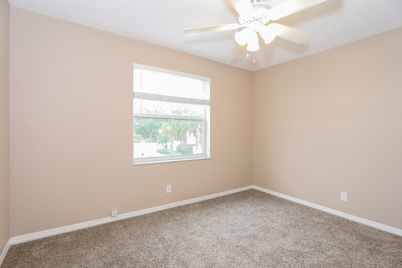 3,345/Mo, 6252 Seminole Ter Margate, FL 33063 Bedroom View