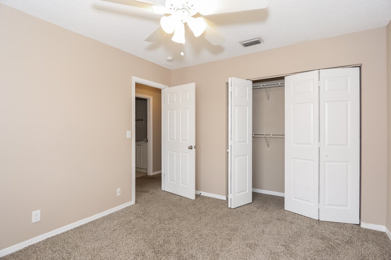 3,345/Mo, 6252 Seminole Ter Margate, FL 33063 Bedroom View 4