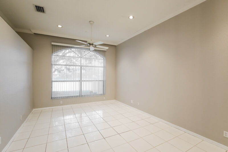 3,355/Mo, 7354 Michigan Isle Rd Lake Worth, FL 33467 Living Room View