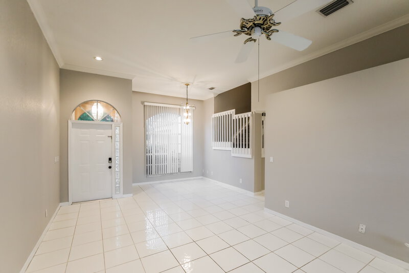 3,355/Mo, 7354 Michigan Isle Rd Lake Worth, FL 33467 Living Room View 2