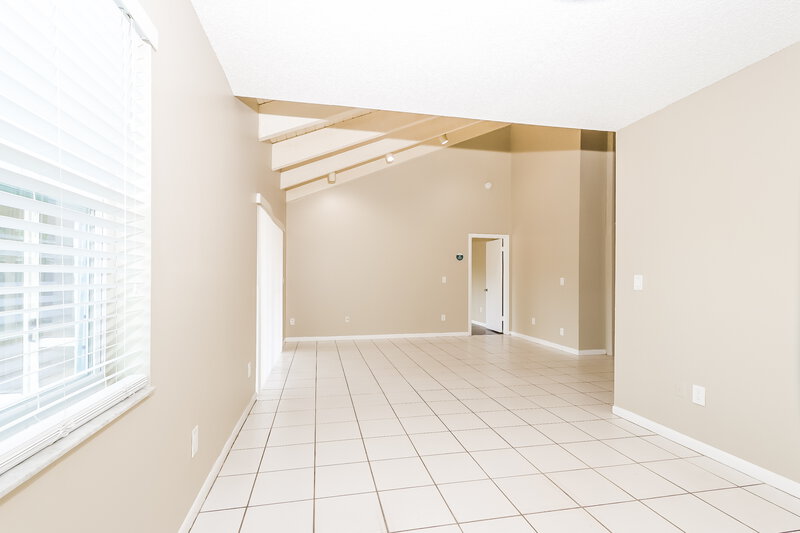 3,005/Mo, 20654 Carousel Cir W Boca Raton, FL 33434 Dining Room View