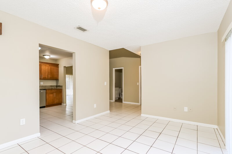 3,005/Mo, 20654 Carousel Cir W Boca Raton, FL 33434 Dining Room View 2