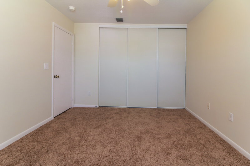 4,470/Mo, 6779 Columbia Ave Lake Worth, FL 33467 Bedroom View