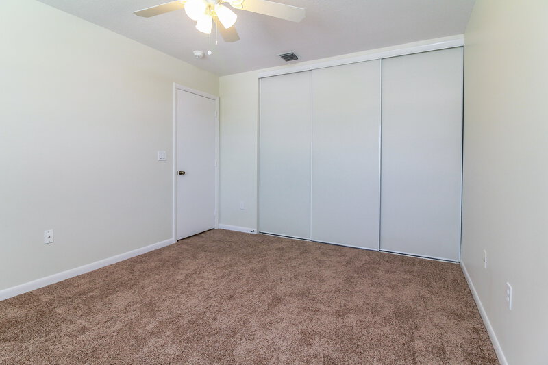 4,470/Mo, 6779 Columbia Ave Lake Worth, FL 33467 Bedroom View 3